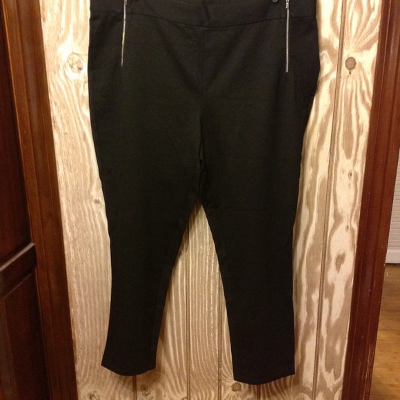 Trade bundle for @gamgamscloset - Picture 3 of 8